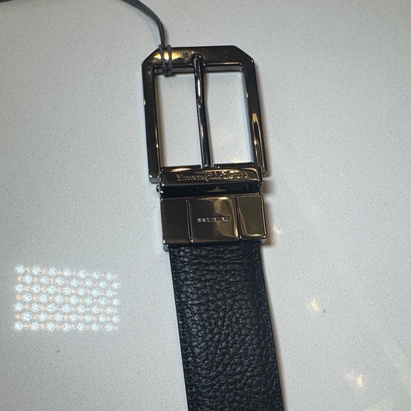 Ermenegildo Zegna Reversible Leather Belt Black & Grey Silver Buckle NWT - Picture 2 of 8